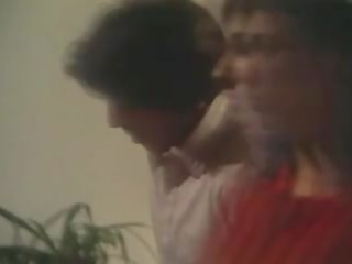 푸른 청바지 - 1982: 무료 푸른 관 트리플 엑스 영화 mov f9